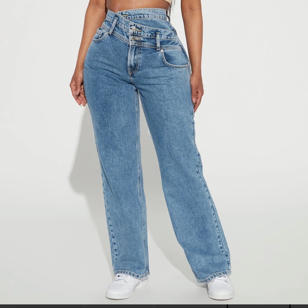 To The Extreme Crossover Straight Leg Jean - Medium Wash
